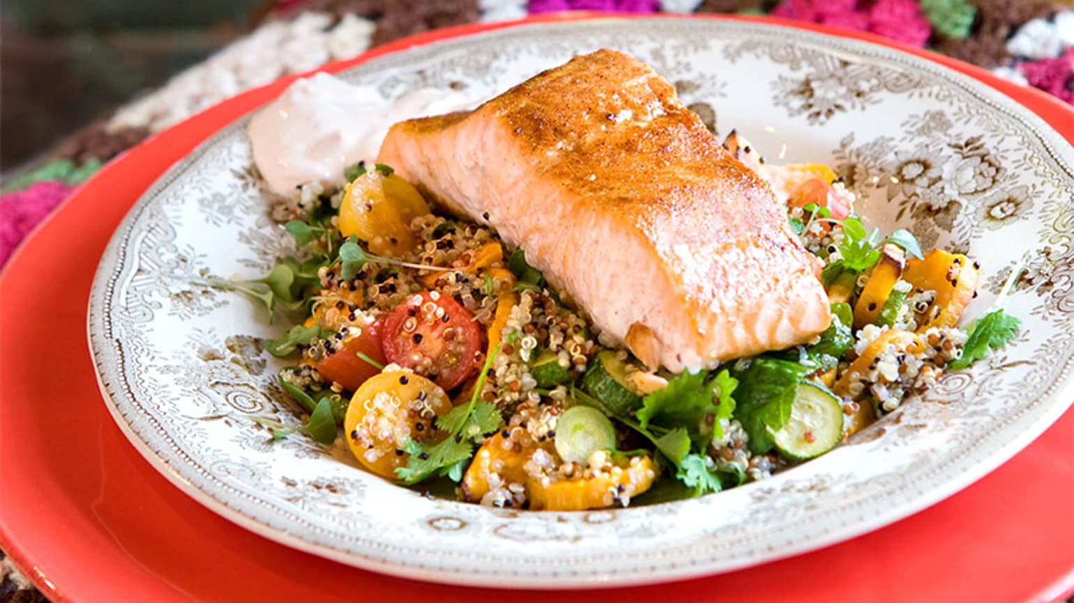 fajita-spiced-salmon-with-quinoa-salad